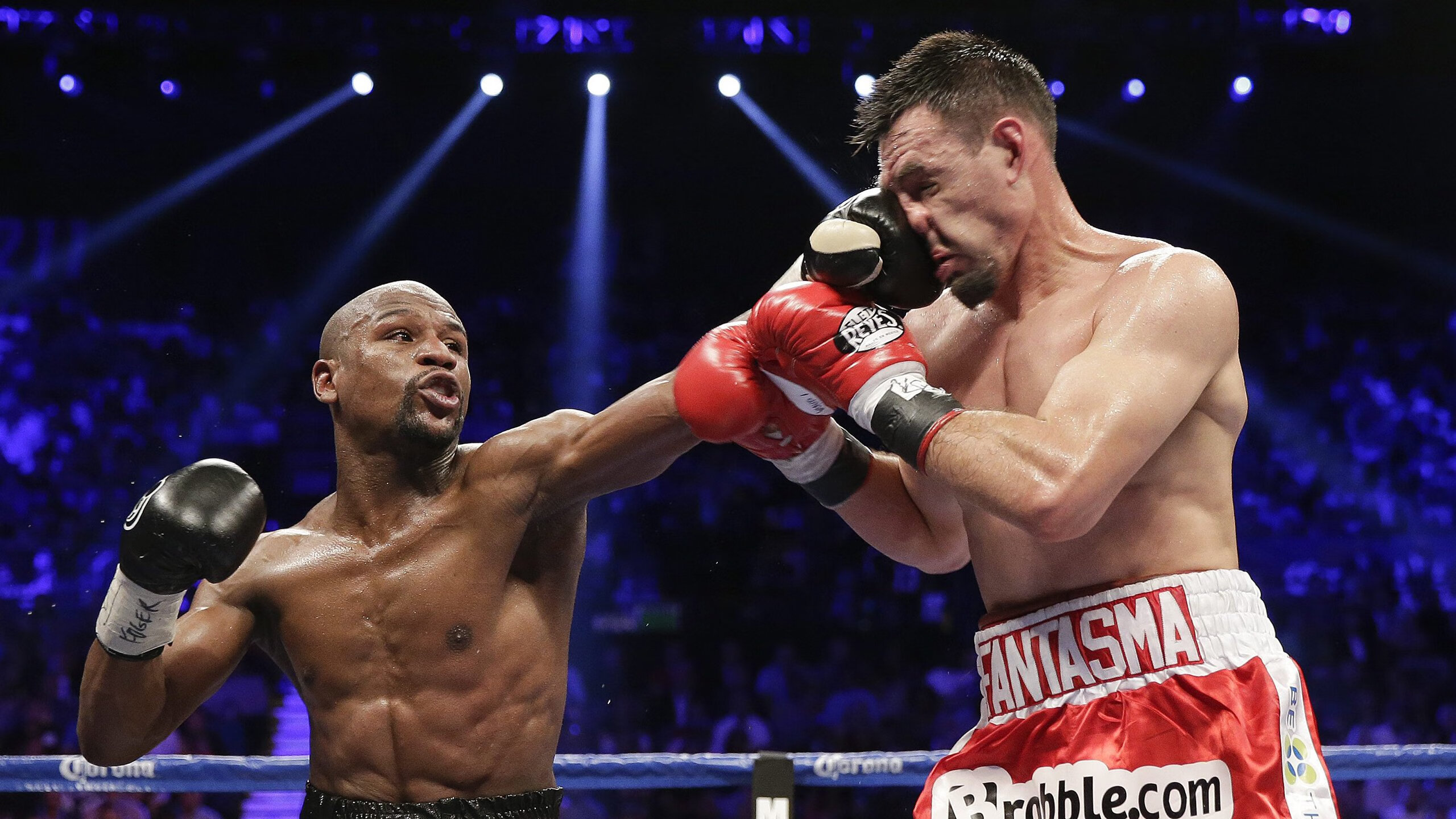 KAIYUNAPP-世界杯史诗对决:两大豪门的对攻大战,世界杯经典对决